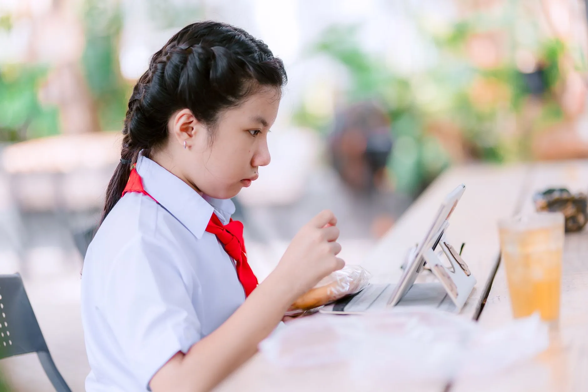 2025年共享办公行业政策新规对企业选址的影响分析